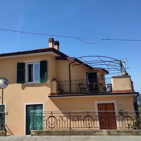 Camera Tra Le Cinque Terre, Camogli E Portofino. Vista Valle E Scorcio Mare All'Orizzonte Castiglione Chiavarese ภายนอก รูปภาพ