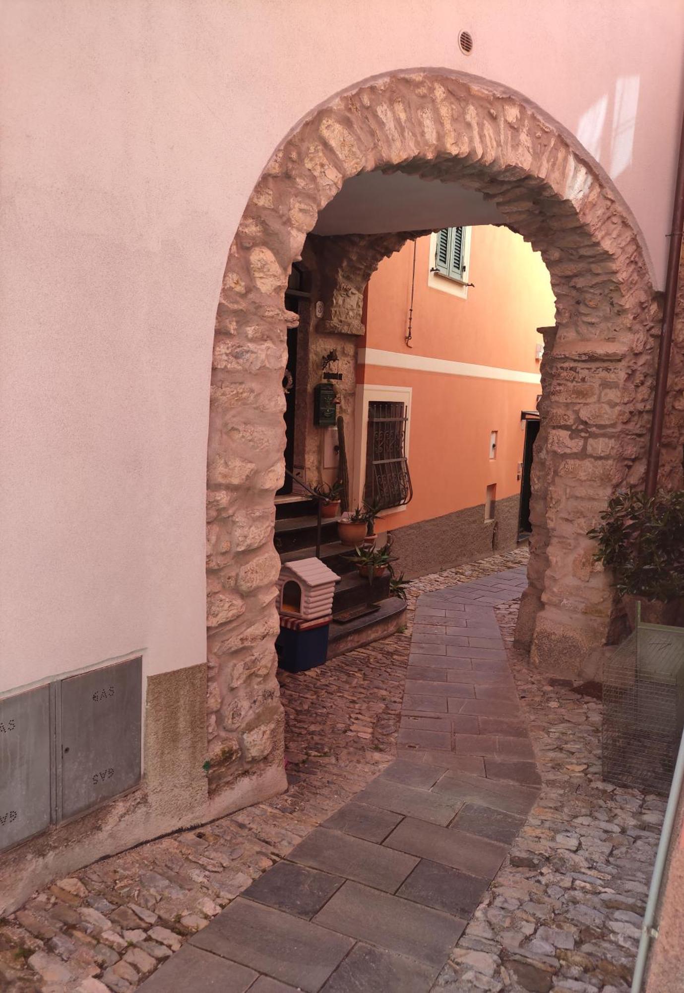 Camera Tra Le Cinque Terre, Camogli E Portofino. Vista Valle E Scorcio Mare All'Orizzonte Castiglione Chiavarese ภายนอก รูปภาพ