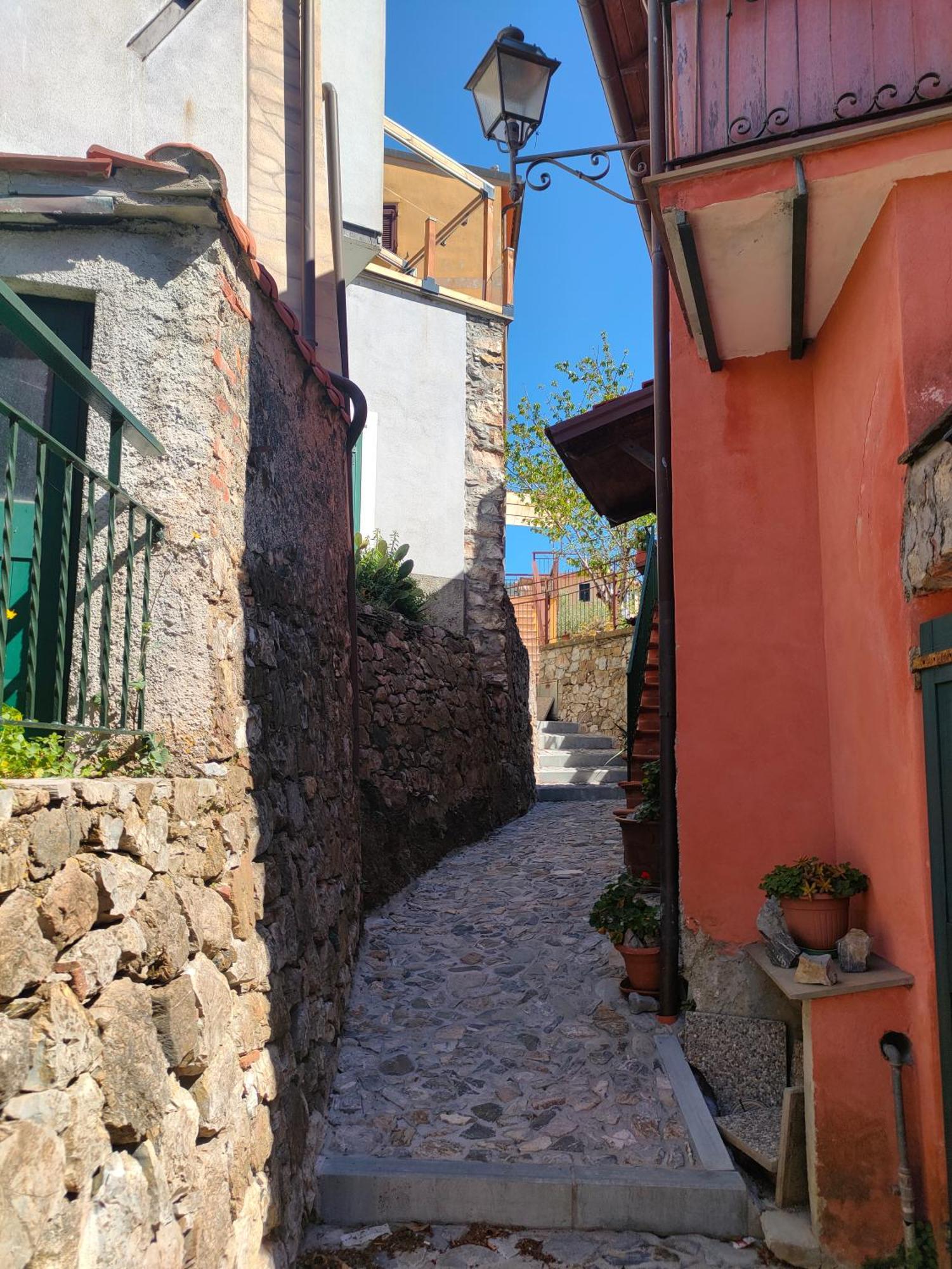 Camera Tra Le Cinque Terre, Camogli E Portofino. Vista Valle E Scorcio Mare All'Orizzonte Castiglione Chiavarese ภายนอก รูปภาพ